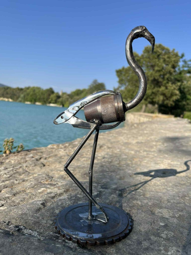 réalisée avec un tourne forets, une pince de la récupération