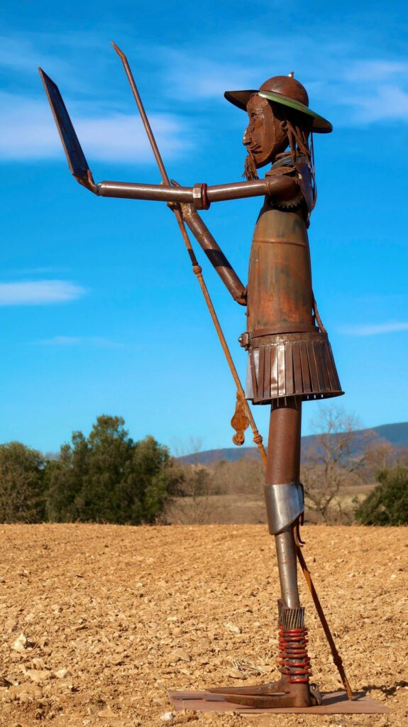 Don quichotte réalisé dans le cadre de l'expo hommage à Picasso. Pièces métalliques et objets de récupération